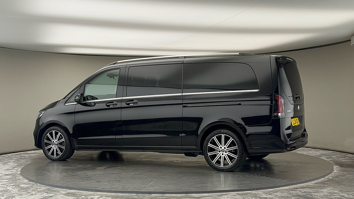 More views of Mercedes-Benz V Class