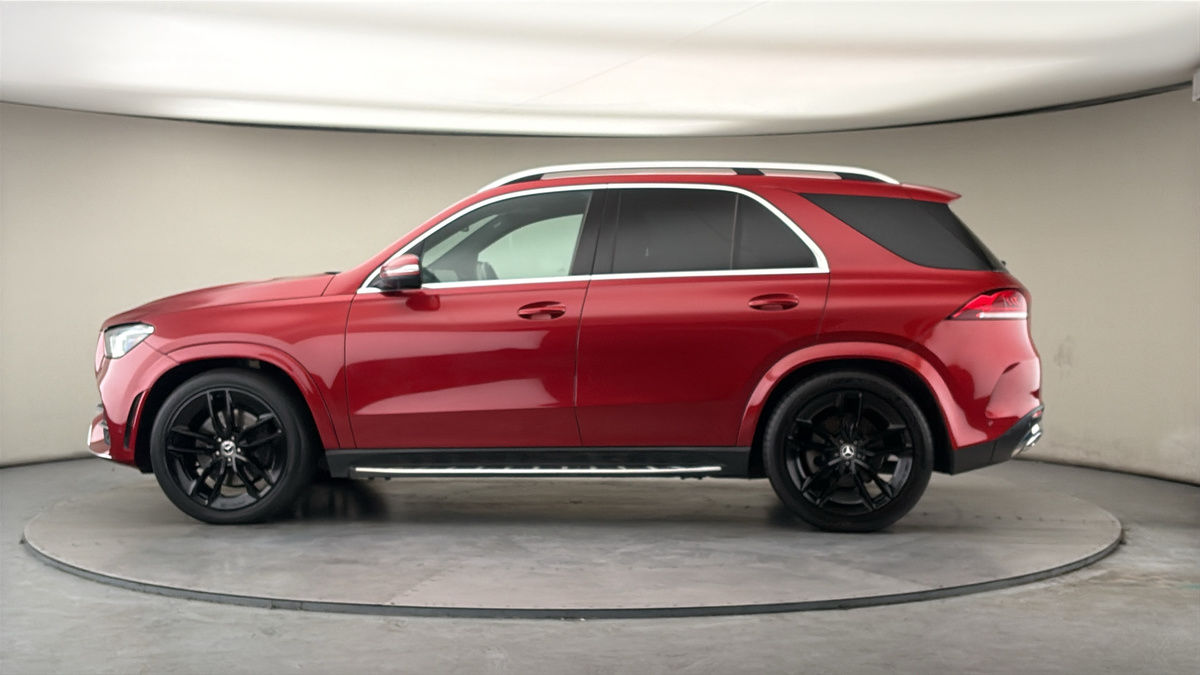 More views of Mercedes-Benz GLE