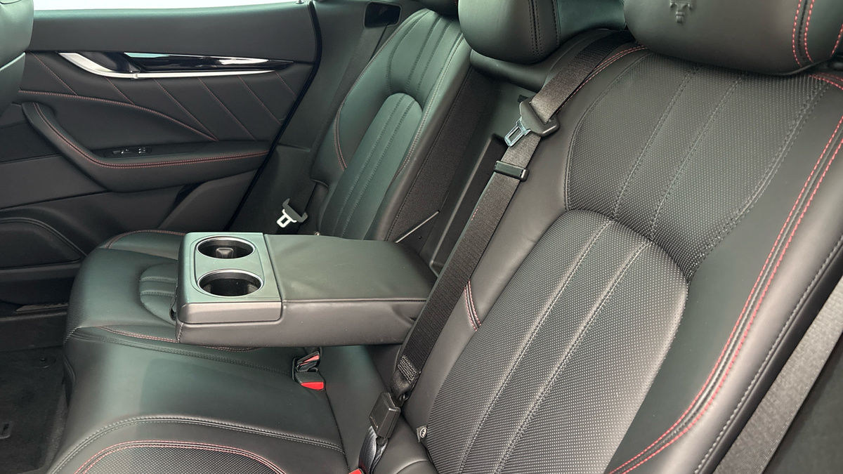 Maserati Levante Image 9