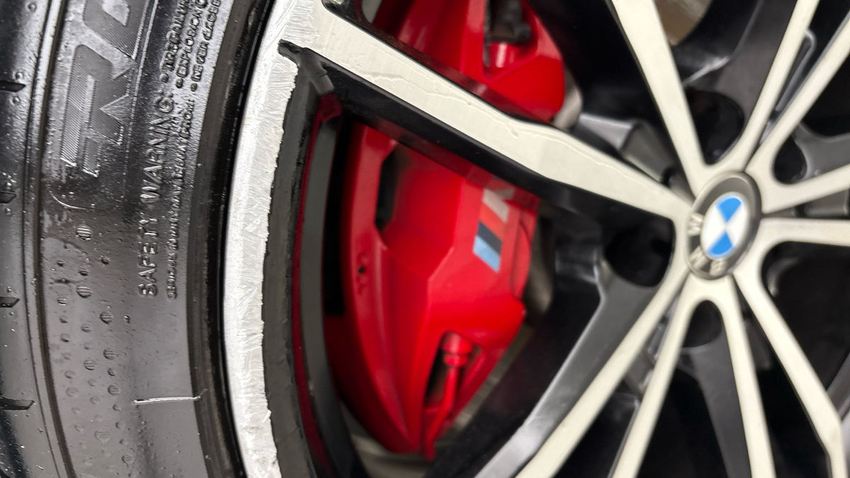 BMW 3 Series Image 24