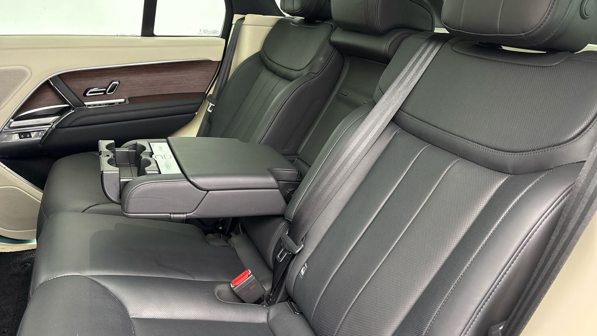 Land Rover Range Rover Image 9