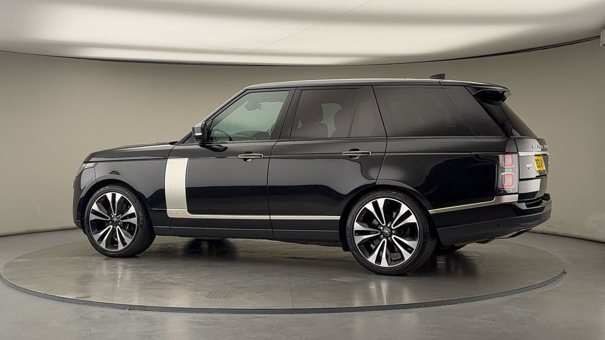 More views of Land Rover Range Rover