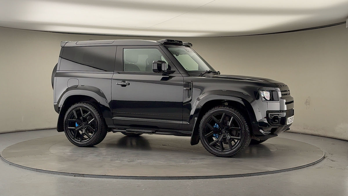 More views of Land Rover Defender 90