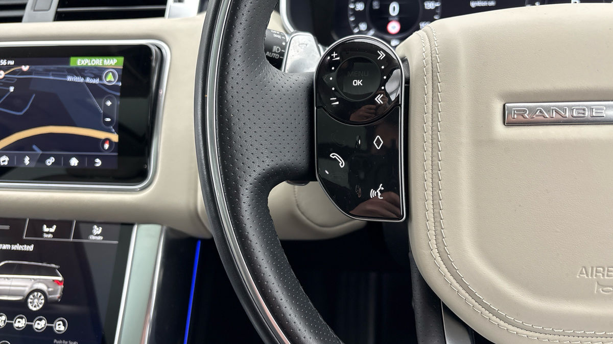 Land Rover Range Rover Sport Image 13