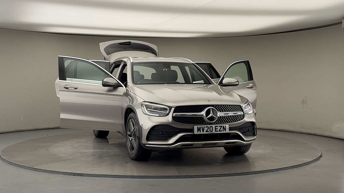 More views of Mercedes-Benz GLC