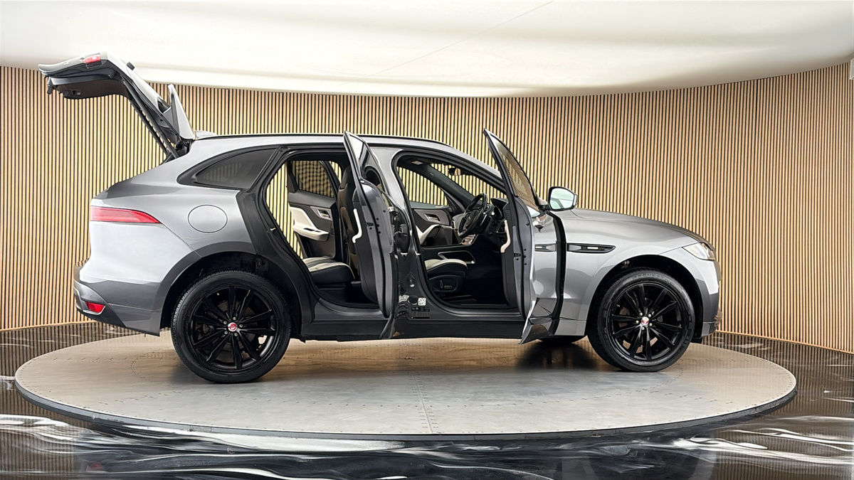 More views of Jaguar F-PACE