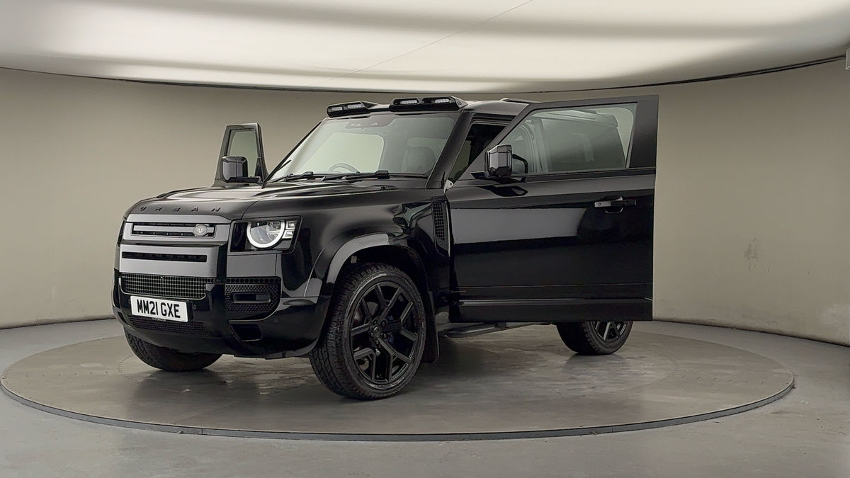 More views of Land Rover Defender 90