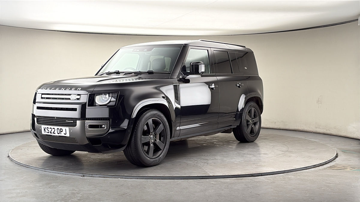 More views of Land Rover Defender 110