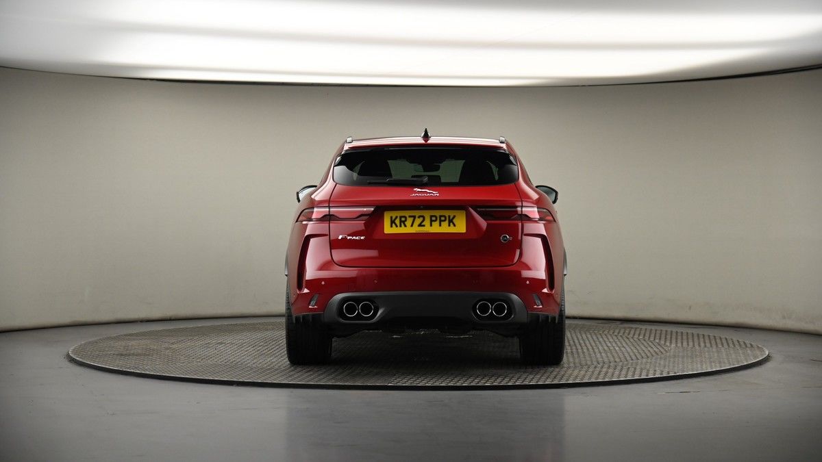Jaguar F-PACE Image 17