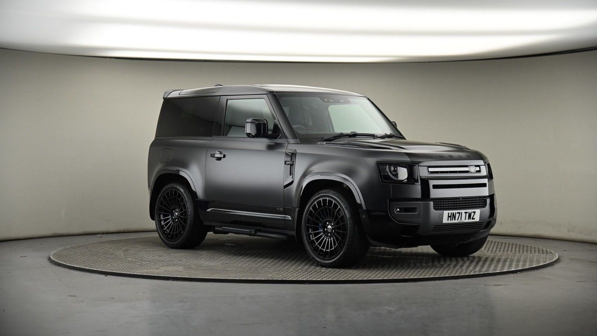 More views of Land Rover Defender 90