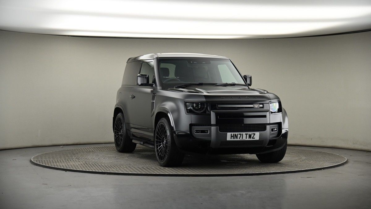 More views of Land Rover Defender 90