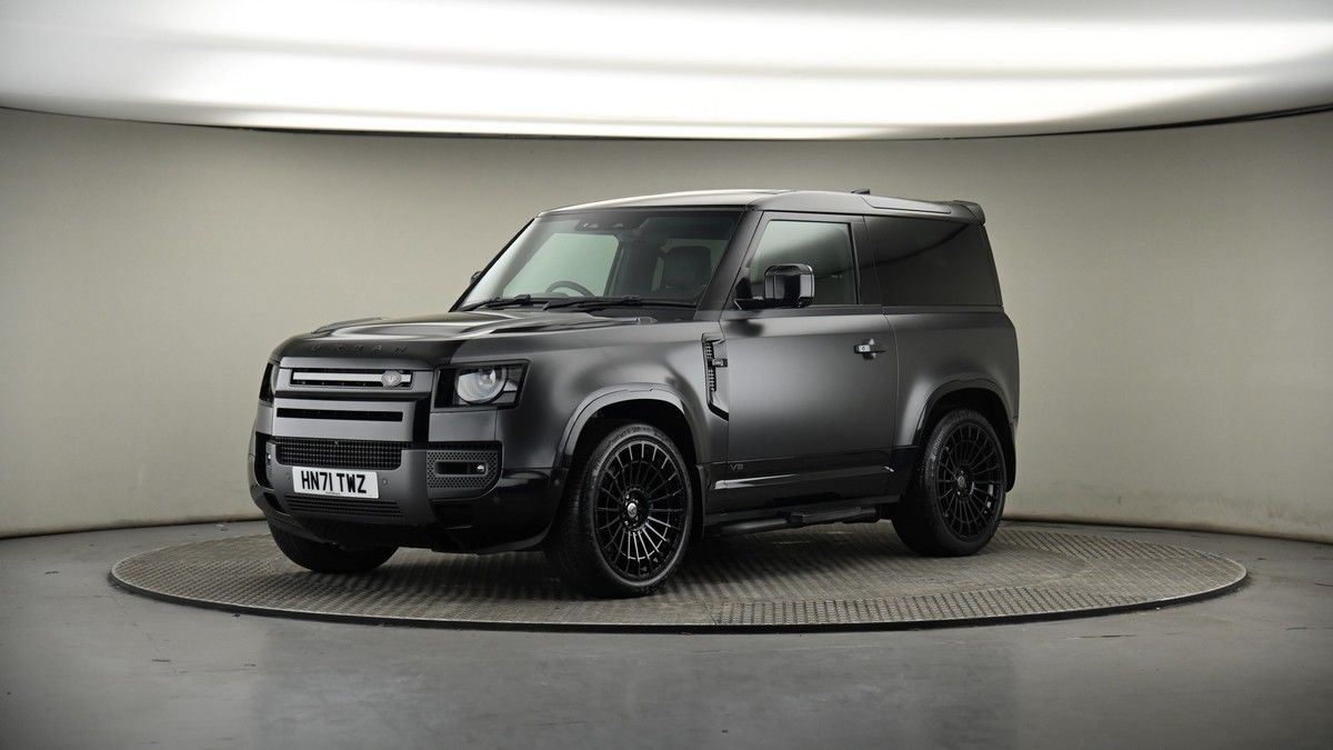More views of Land Rover Defender 90