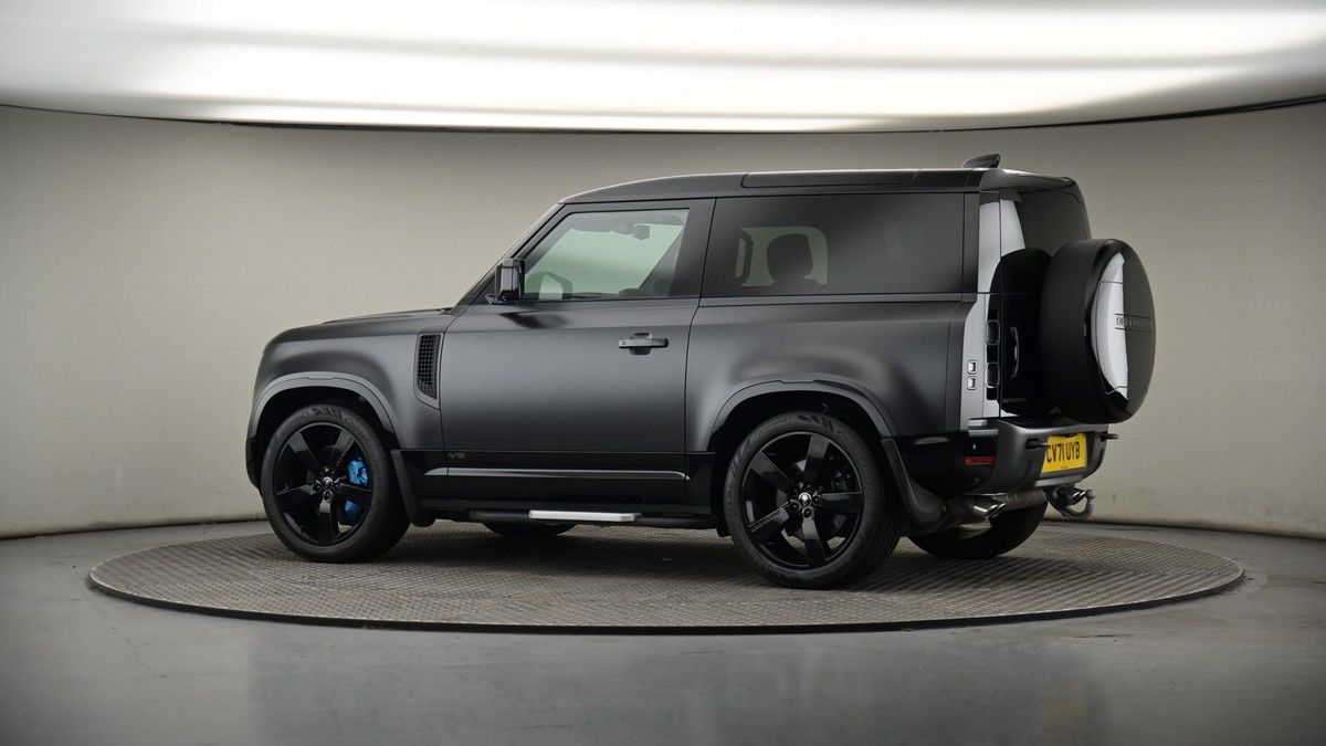 More views of Land Rover Defender 90