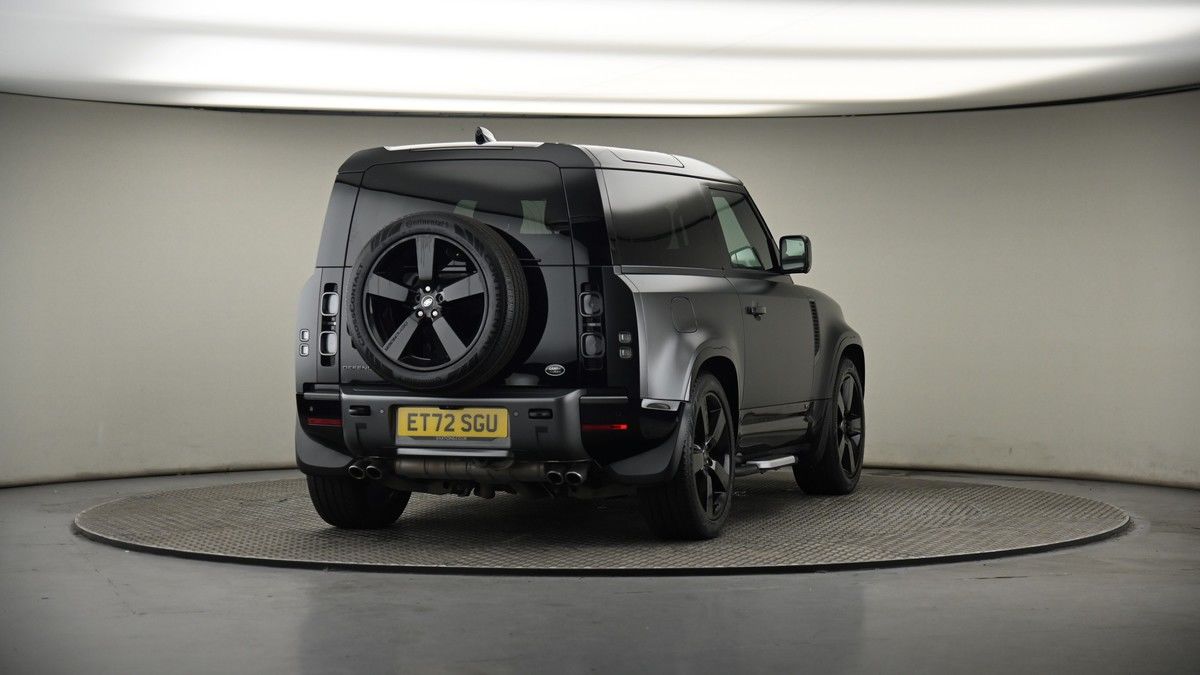 More views of Land Rover Defender 90