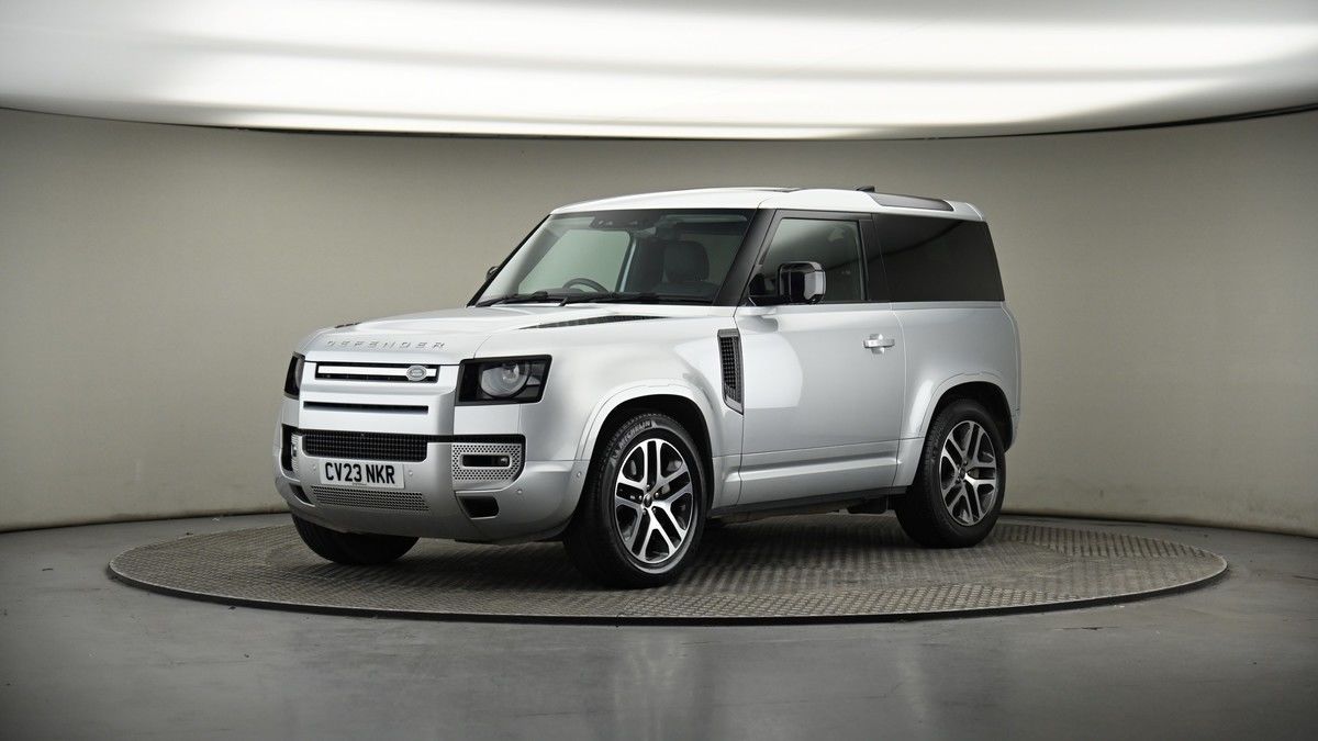 More views of Land Rover Defender 90