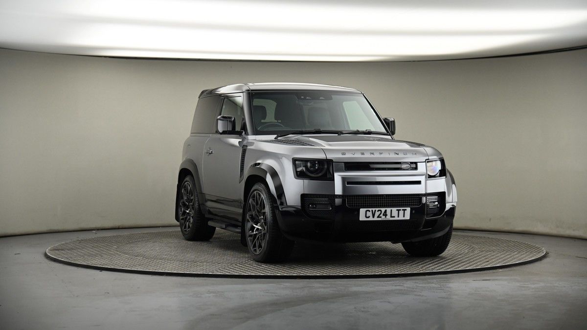 More views of Land Rover Defender 90
