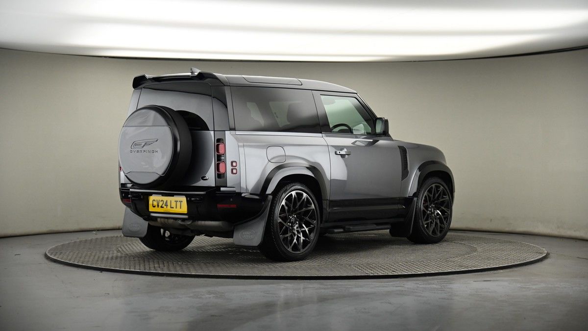 Land Rover Defender 90 Image 7