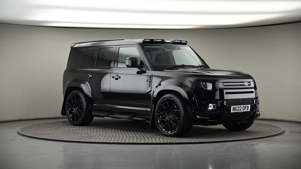 More views of Land Rover Defender 110