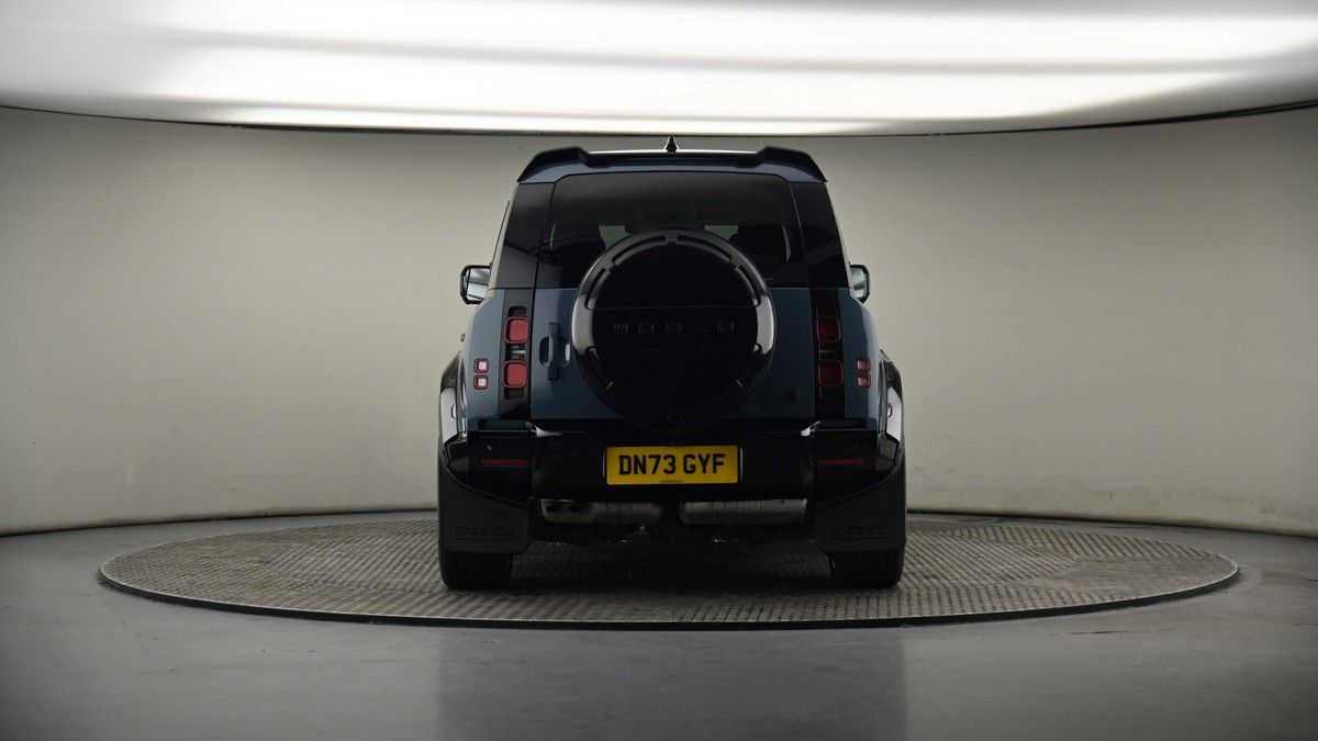 Land Rover Defender 110 Urban Image 17