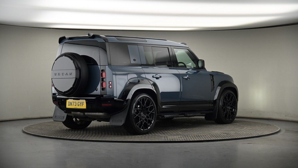 Land Rover Defender 110 Urban Image 7