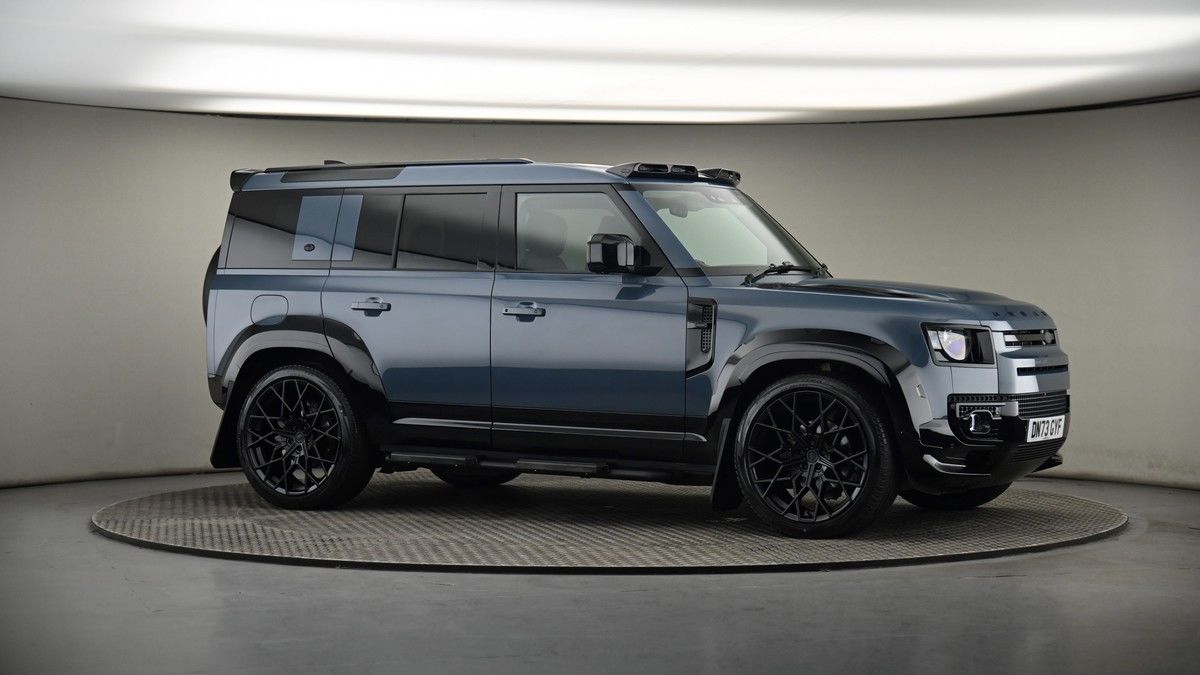 Land Rover Defender 110 Urban Image 6