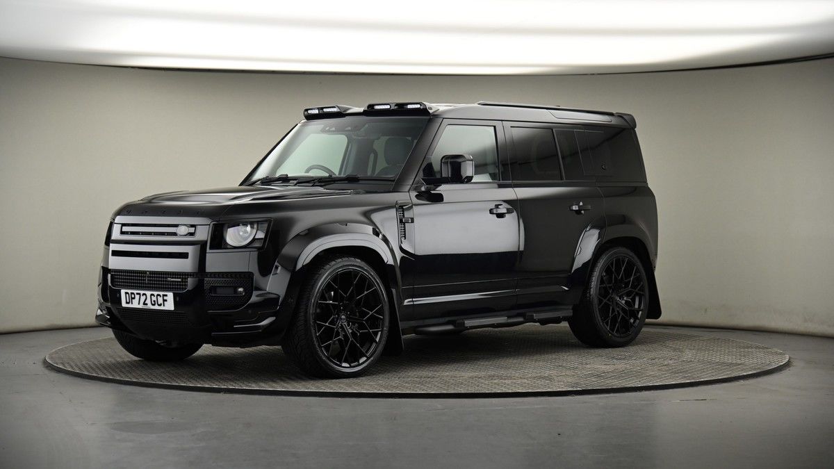 More views of Land Rover Defender 110