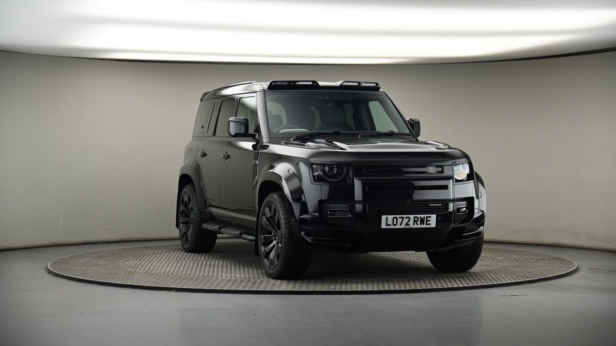 More views of Land Rover Defender 110