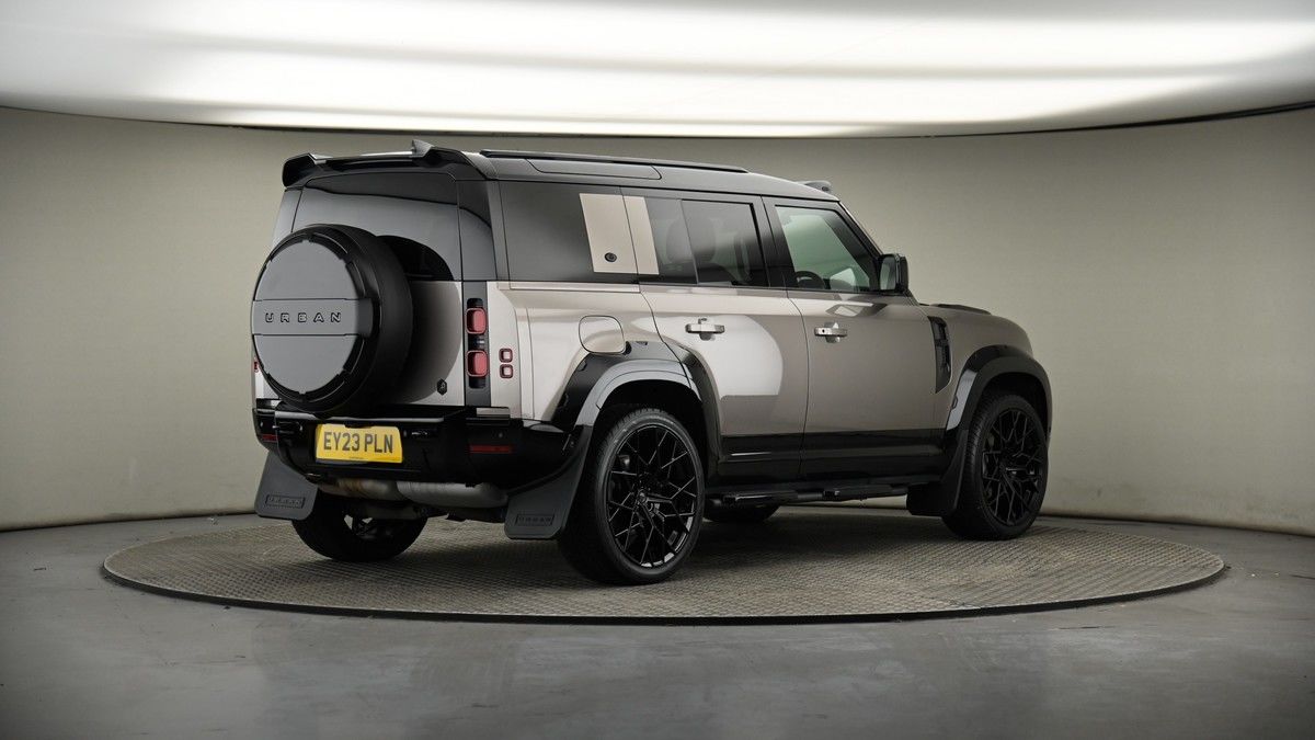 Land Rover Defender 110 Urban Image 7