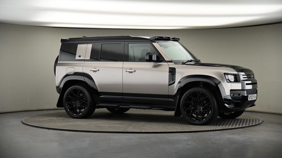 Land Rover Defender 110 Urban Image 6