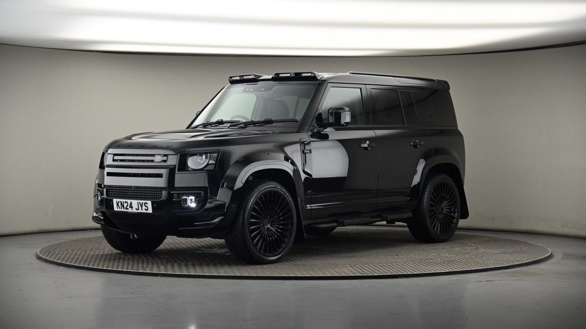 More views of Land Rover Defender 110