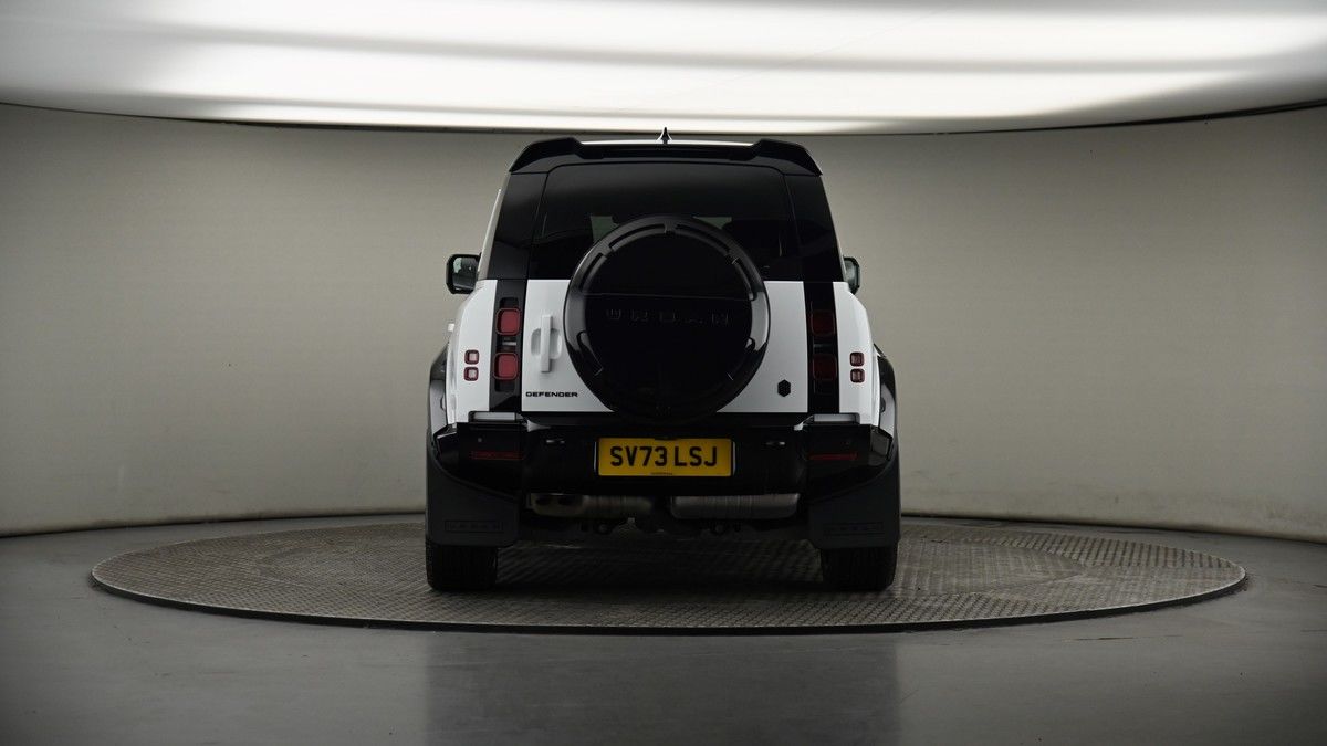 Land Rover Defender 110 Urban Image 17