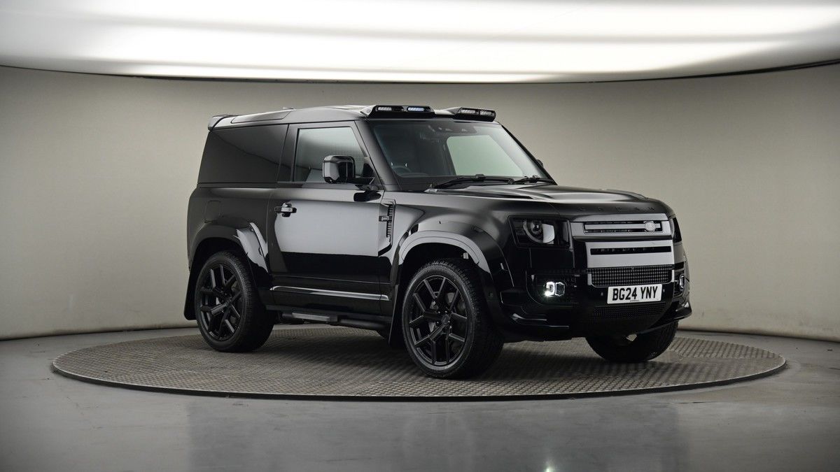 More views of Land Rover Defender 90