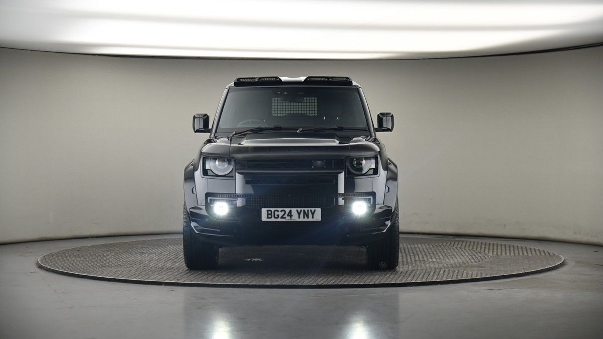 Land Rover Defender 90 Urban Image 18