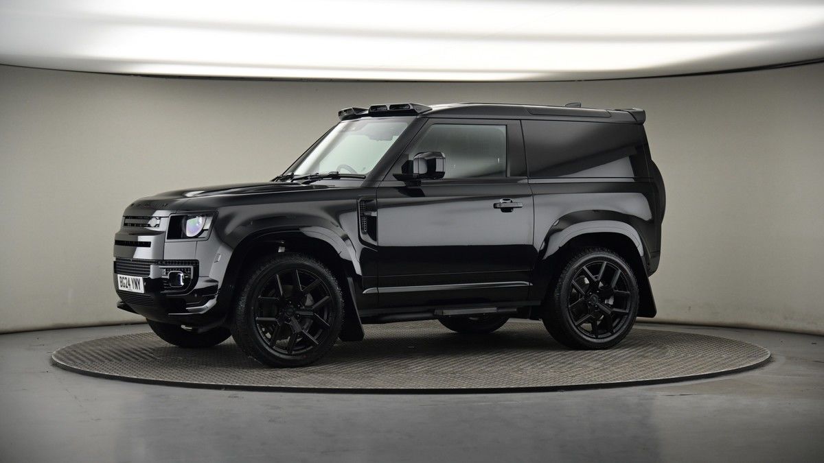 More views of Land Rover Defender 90