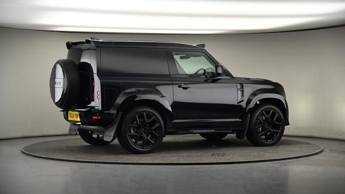 More views of Land Rover Defender 90