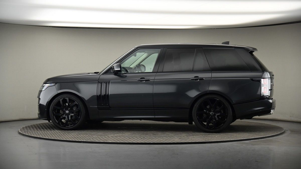 More views of Land Rover Range Rover