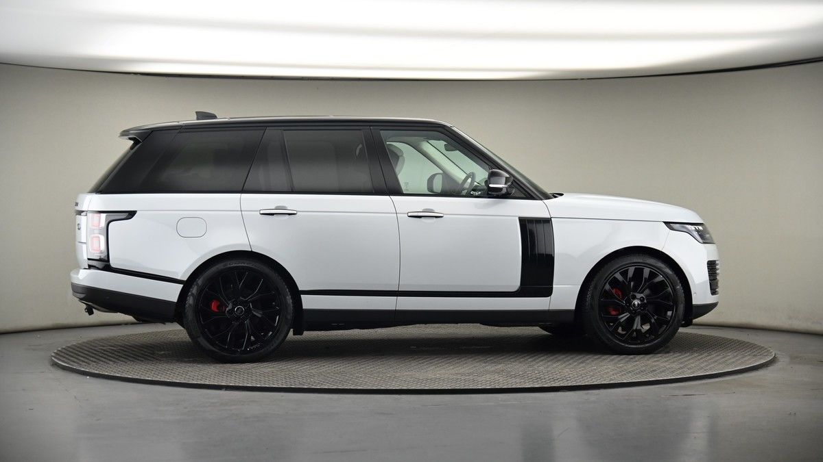 More views of Land Rover Range Rover