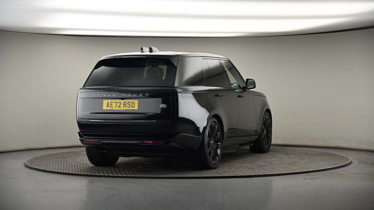 More views of Land Rover Range Rover