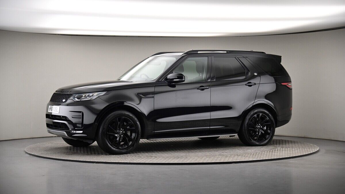 More views of Land Rover Discovery