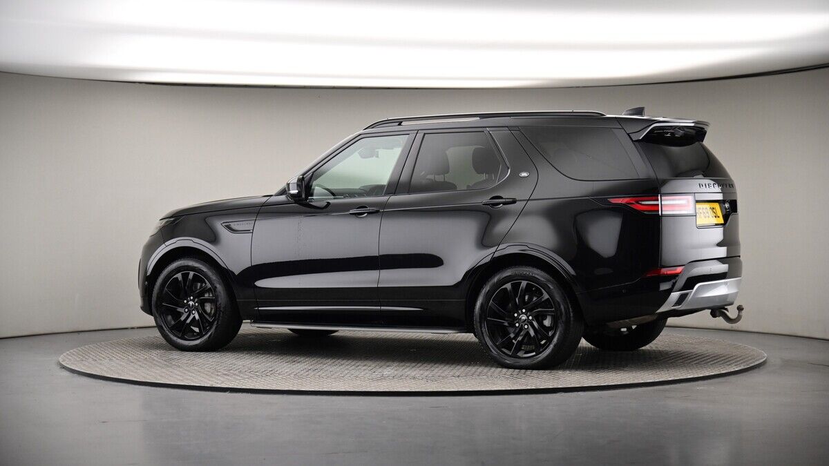 More views of Land Rover Discovery