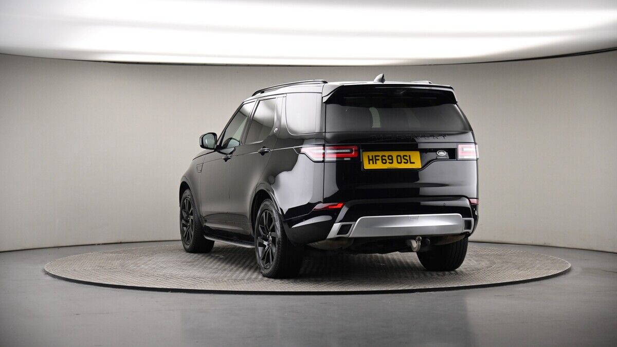 More views of Land Rover Discovery