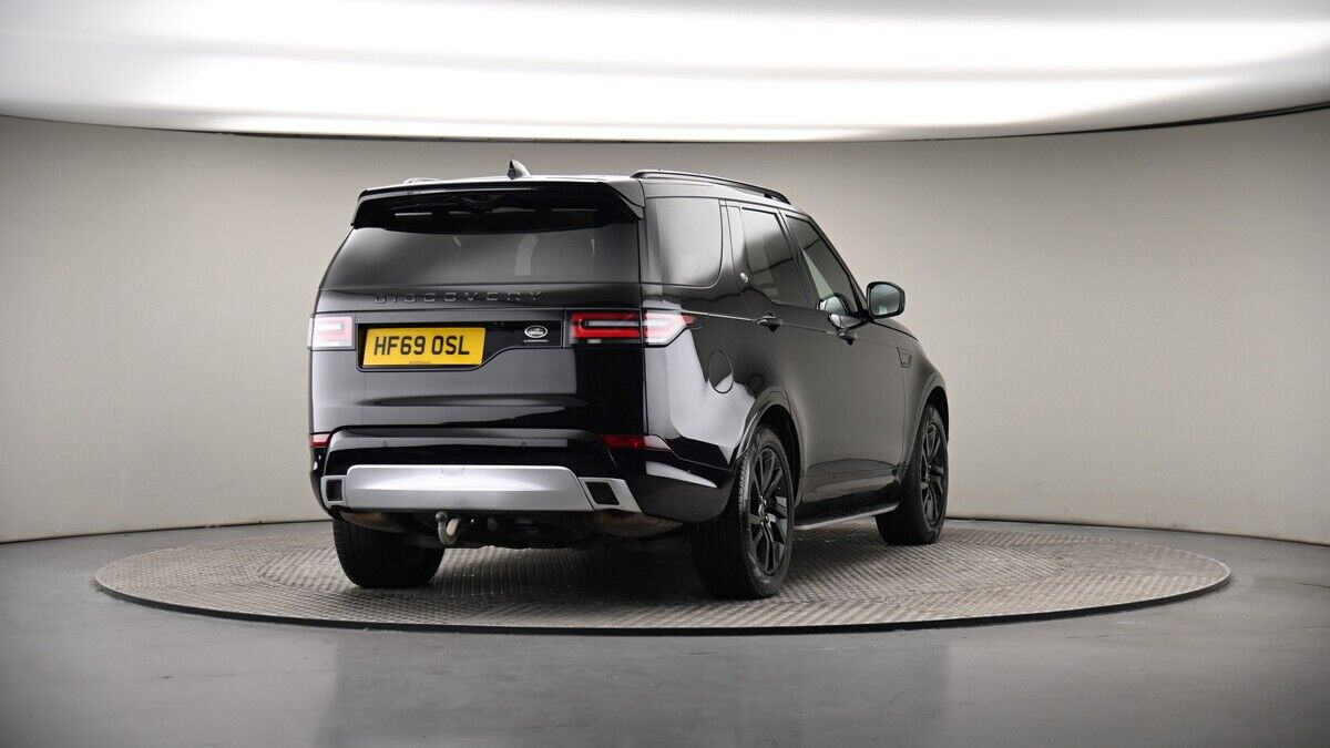 More views of Land Rover Discovery