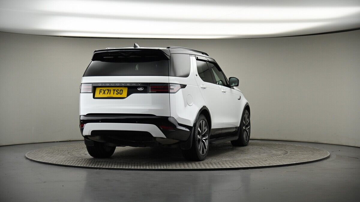 More views of Land Rover Discovery