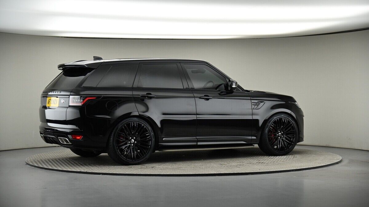 More views of Land Rover Range Rover Sport