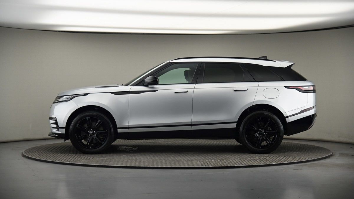 Land Rover Range Rover Velar Image 19