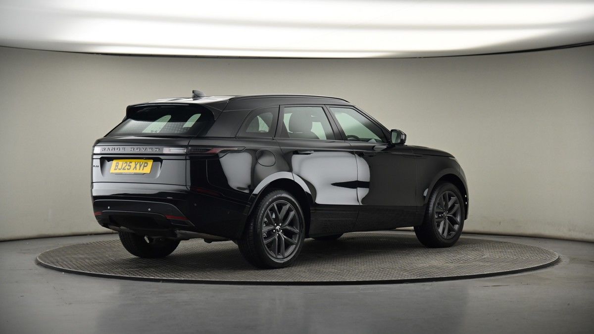 Land Rover Range Rover Velar Image 7