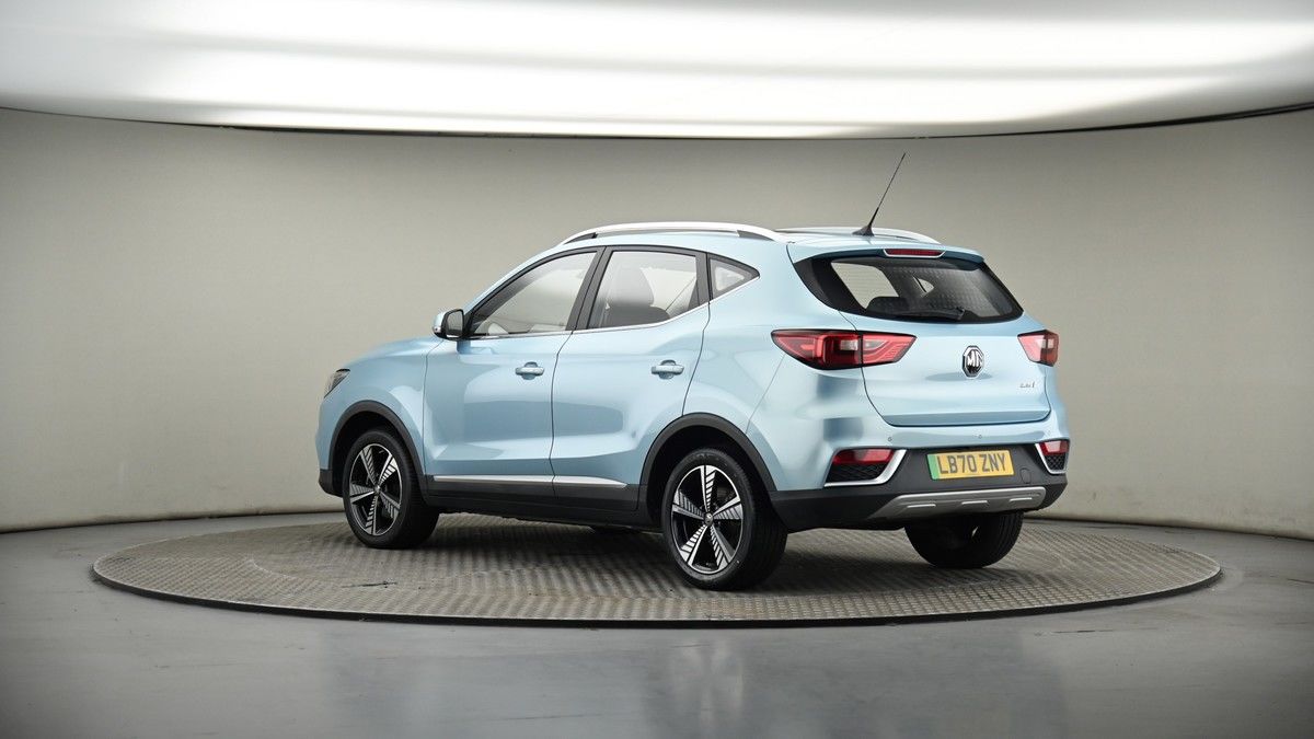 More views of MG MG ZS