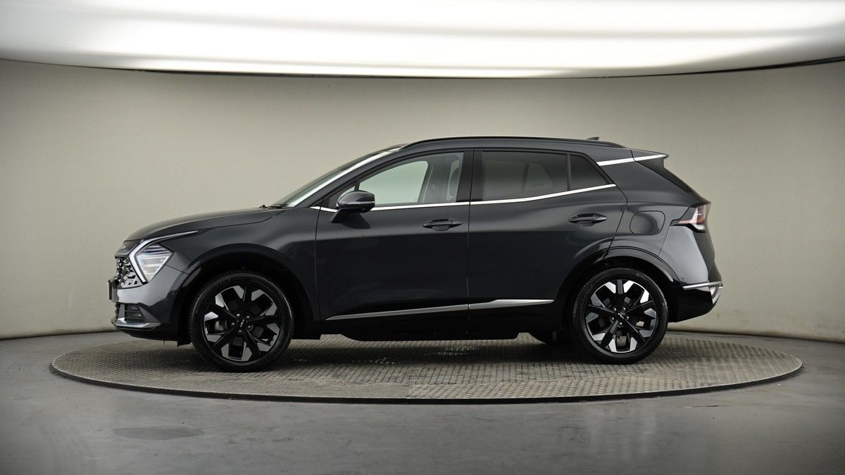 More views of Kia Sportage