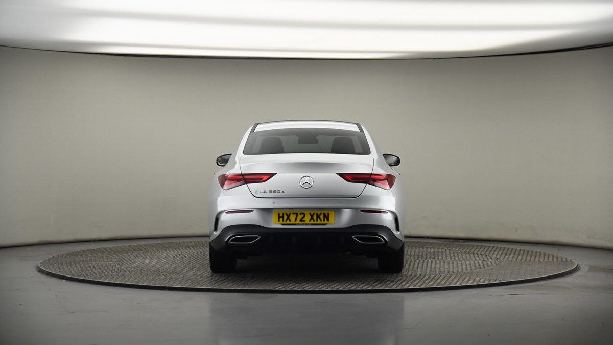 Mercedes-Benz CLA Image 17