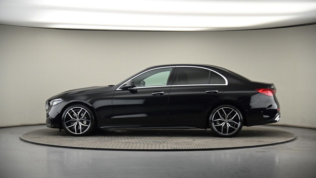 Mercedes-Benz C Class Image 19